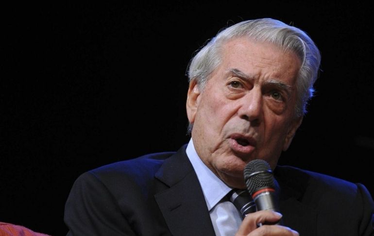 Portada: Mario Vargas Llosa: "El comunismo fue incapaz de satisfacer las necesidades de los pueblos"