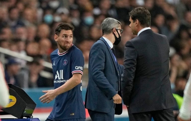 Messi molesto tras cambio a los 75 minutos en el PSG vs Lyon | VIDEO