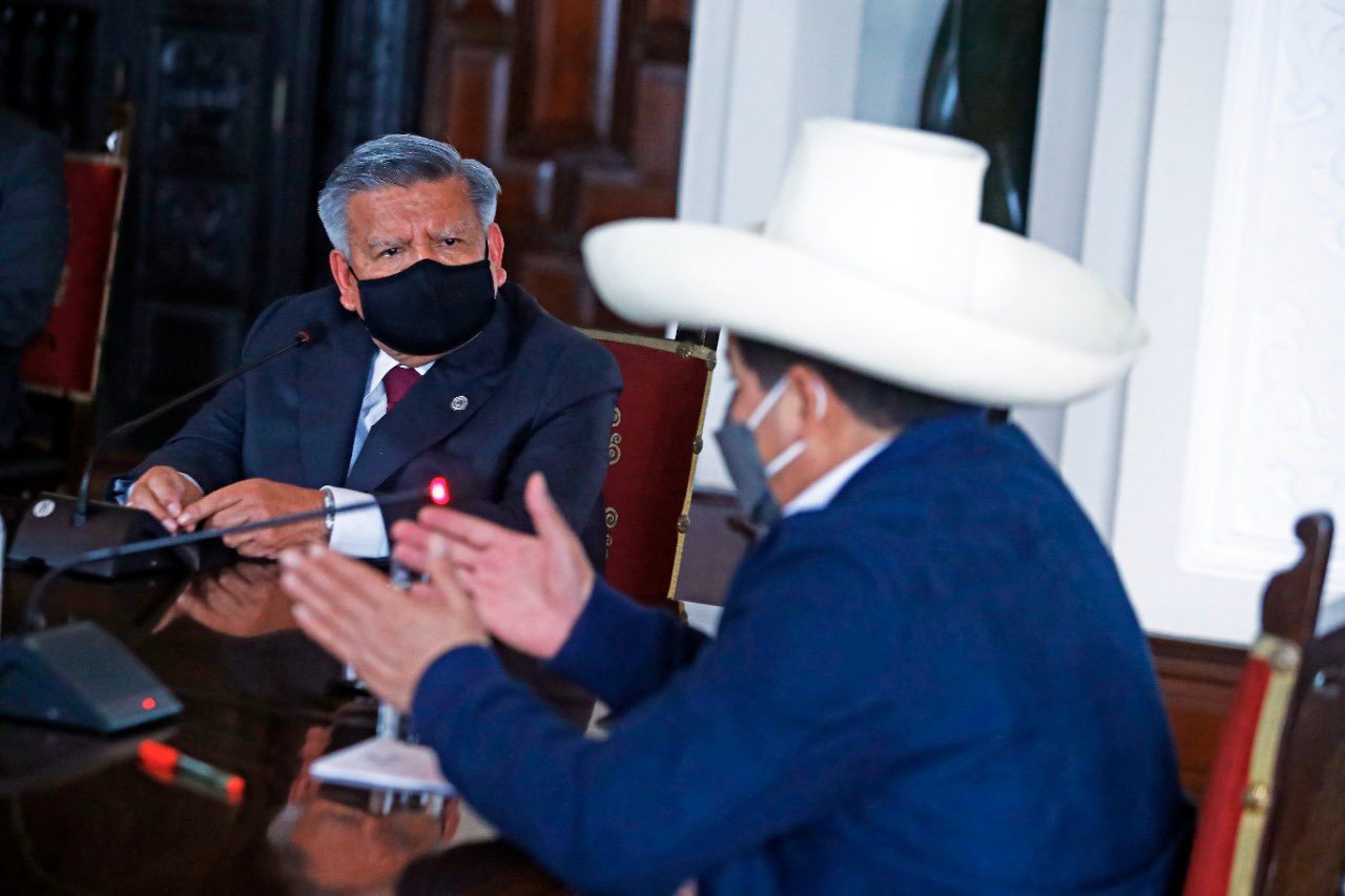 César Acuña tras reunión con Pedro Castillo: "Pedimos que evalúe su Gabinete y escuche a todos los peruanos"