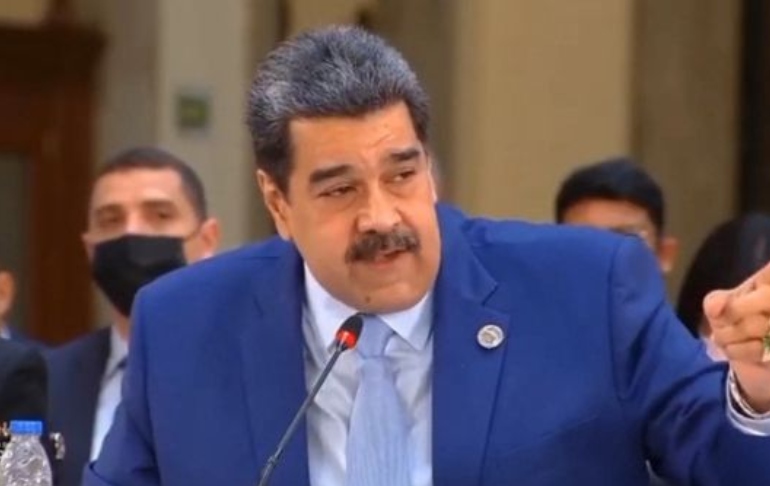 Portada: Nicolás Maduro respondió al presidente de Paraguay: "Ponga la fecha y el lugar para un debate sobre democracia"