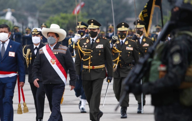 Portada: Pedro Castillo preside hoy ceremonia por el Día de las Fuerzas Armadas