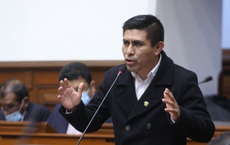 Álex Flores sobre ministro Luis Barranzuela: "La bancada de Perú Libre no lo ha propuesto"