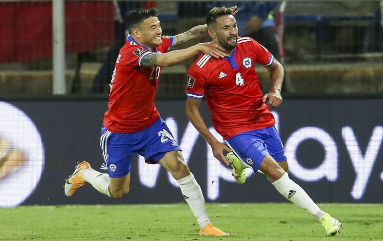 Portada: Qatar 2022: Chile ganó 2-0 a Paraguay y recuperó el paso en las Eliminatorias