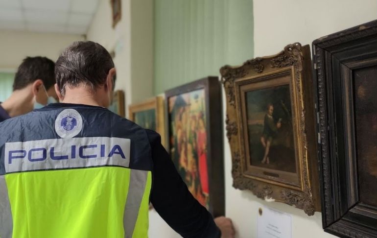 Portada: España: detienen a estafadores que vendían pinturas falsas de Goya y otros artistas