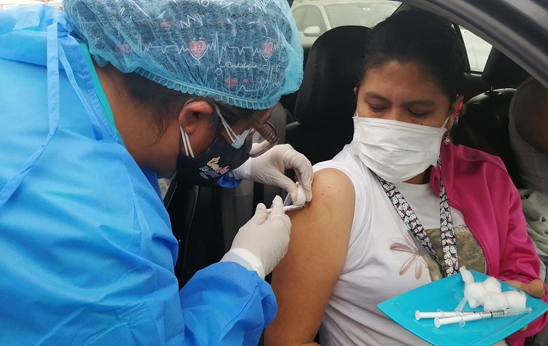 Portada: COVID-19: Perú llegó al 40% de la población objetivo vacunada