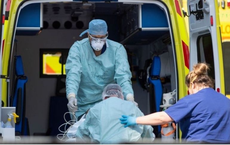 Reino Unido registra su cifra diaria más alta de muertes por covid-19 en siete meses