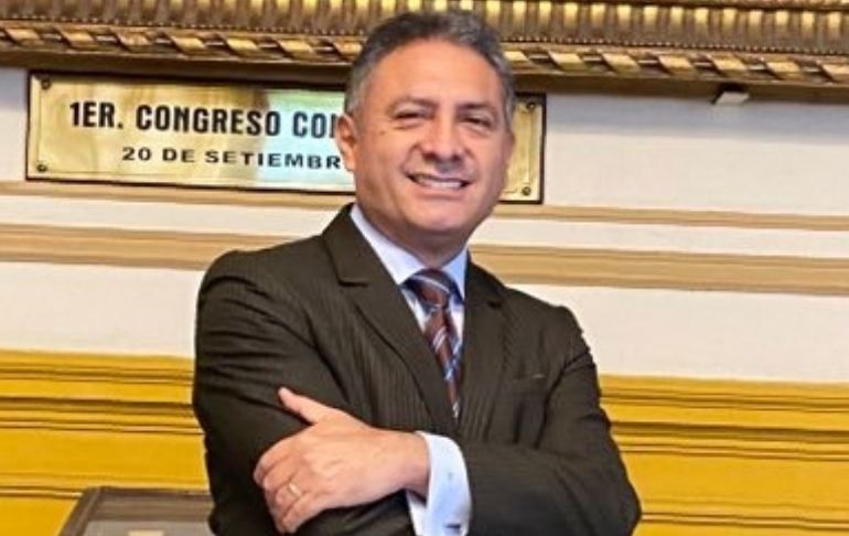 Carlos Jaico, militante de APP, será nuevo secretario general de Pedro Castillo en reemplazo de Bruno Pacheco