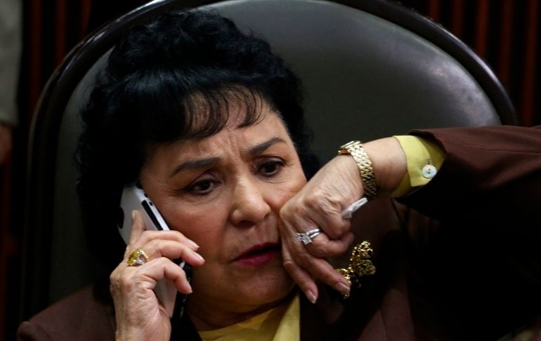 Ahijado de Carmen Salinas: “Nos han dicho los especialistas que ya no va a despertar”