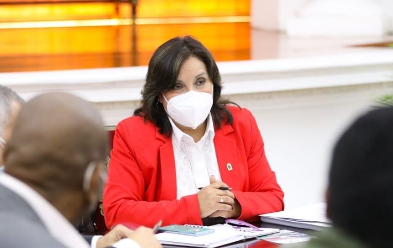 Solicitan expulsión de Dina Boluarte del partido Perú Libre