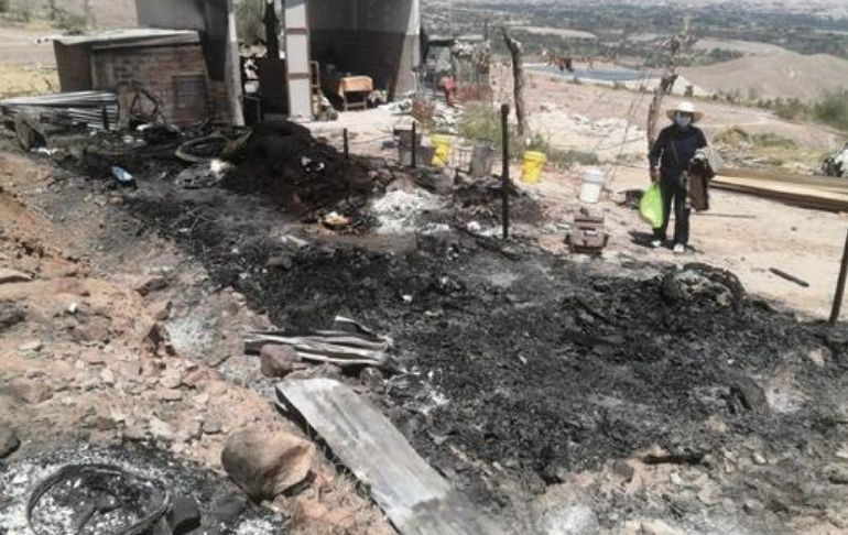 Portada: Moquegua: Incendio deja a una familia sin vivienda en Los Ángeles