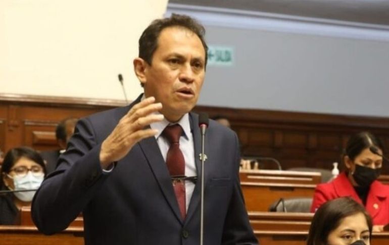 Congresista Segundo Montalvo (Perú Libre) cuestiona reuniones de Pedro Castillo en Breña: "Nosotros hemos entrado a trabajar con transparencia"