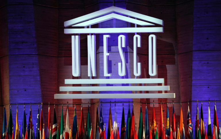 Unesco: Las escuelas deberían estar ya abiertas en el Perú