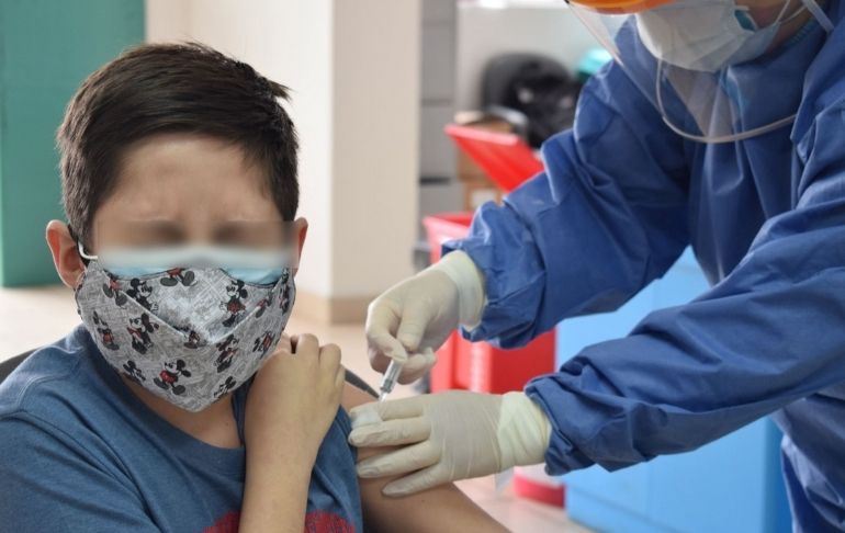 COVID-19: Desde este viernes arranca vacunación para adolescentes de 12 a 14 años