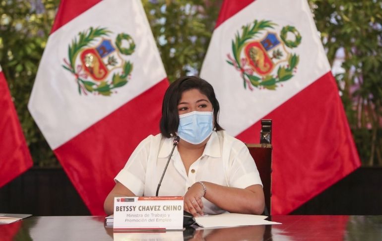 Betssy Chávez: "Los poderes fácticos generan caos y zozobra"