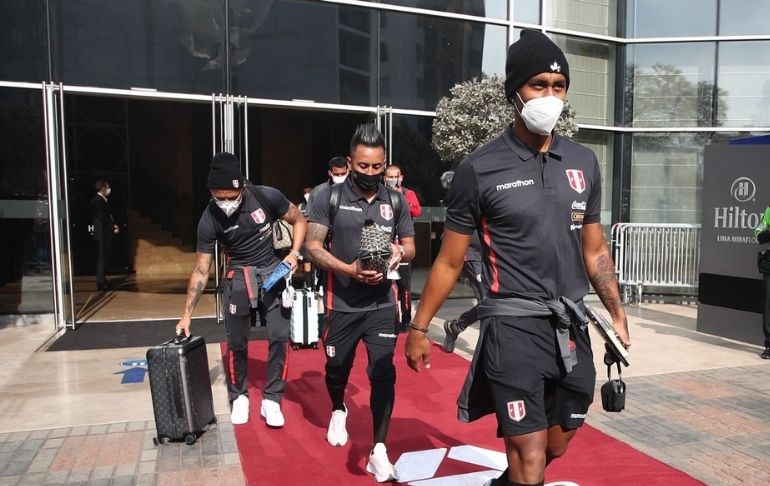 ¡CON LA ILUSIÓN INTACTA! Selección peruana deja su hotel de concentración y va rumbo a Caracas