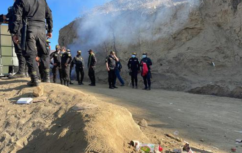 Policía desbloquea vía de acceso a mina Cerro Lindo en Ica