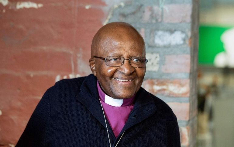 Portada: Muere a los 90 años Desmond Tutu, símbolo de la lucha contra el apartheid en Sudáfrica