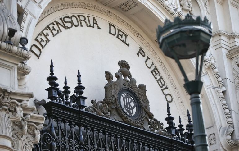 Defensoría pide a Pedro Castillo nombrar un ministro de Educación que cumpla con las exigencias constitucionales