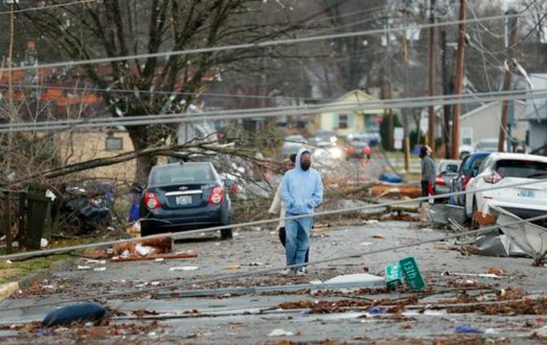 Portada: EE.UU.: alrededor de 400 mil hogares sin electricidad en zonas afectadas por tornados