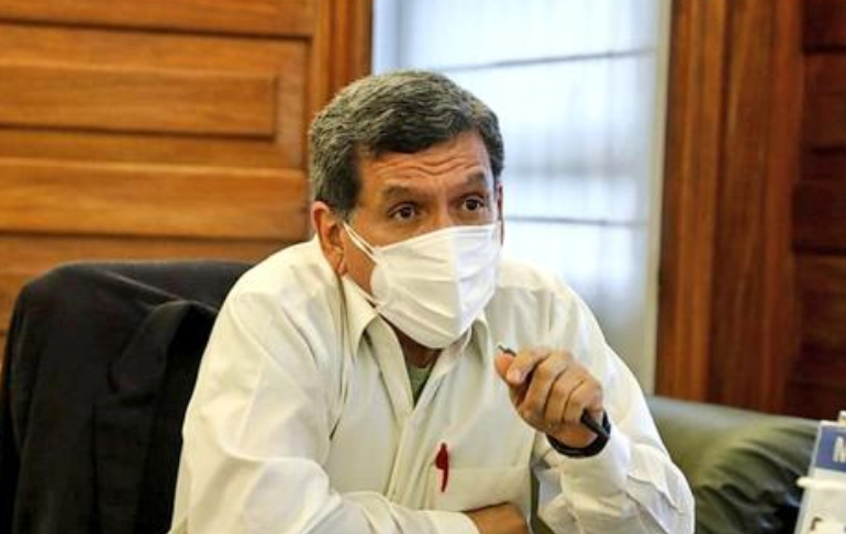 Hernando Cevallos descarta que esté pensando renunciar como ministro de Salud