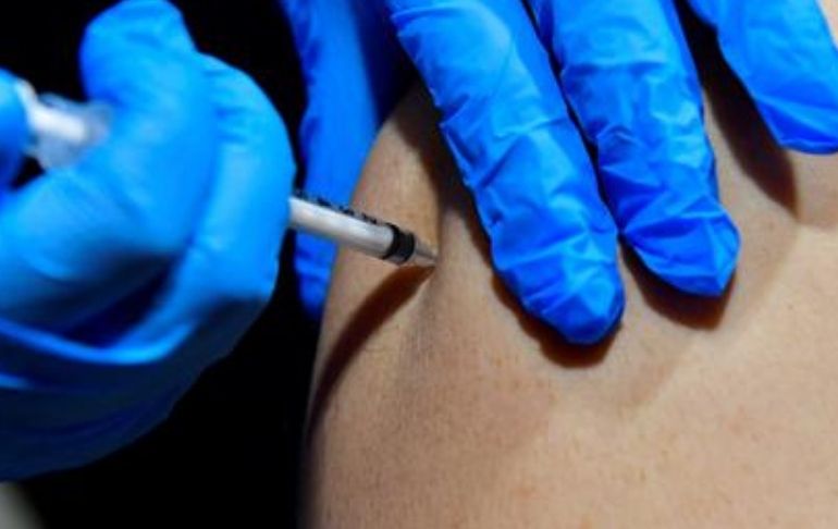 Nueva Zelanda: investigan a hombre que se vacunó 10 veces contra la covid-19 en un solo día