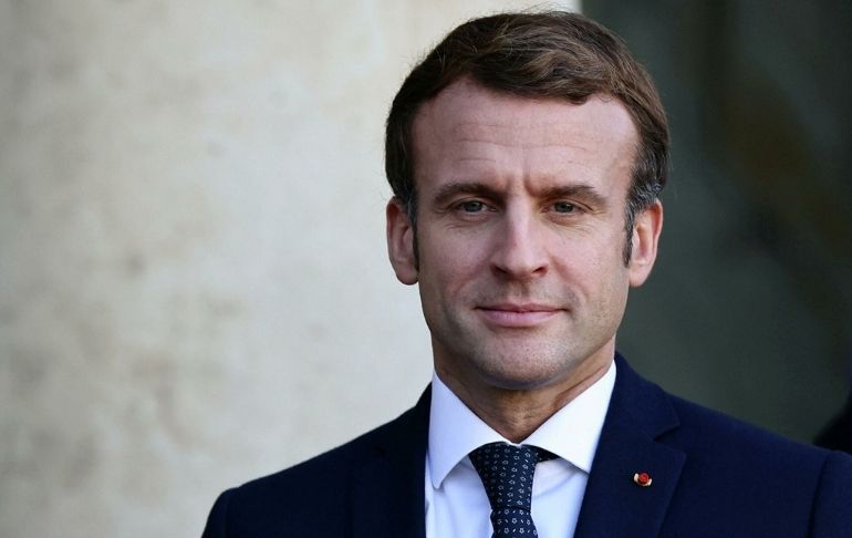 Portada: Emmanuel Macron: "A los no vacunados, tengo muchas ganas de fastidiarles"