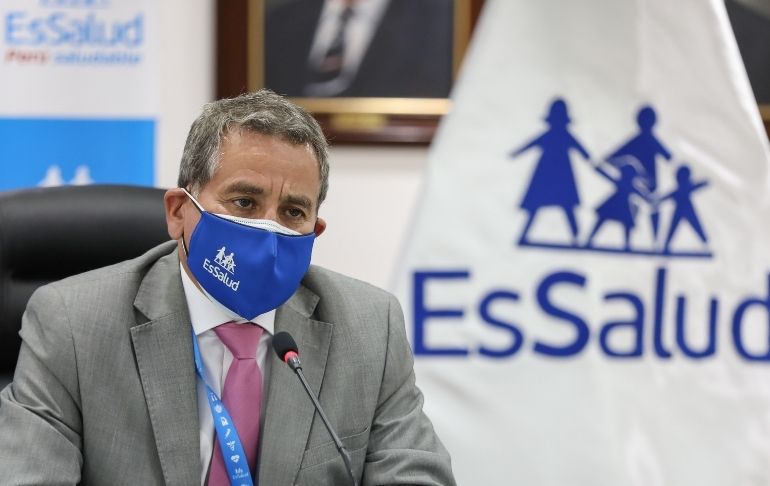 Contraloría halla responsabilidad penal en presidente de EsSalud