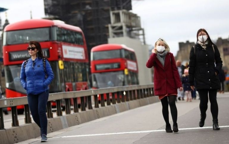 Portada: Mascarillas y certificados covid-19 dejan de ser obligatorios en Inglaterra desde este jueves