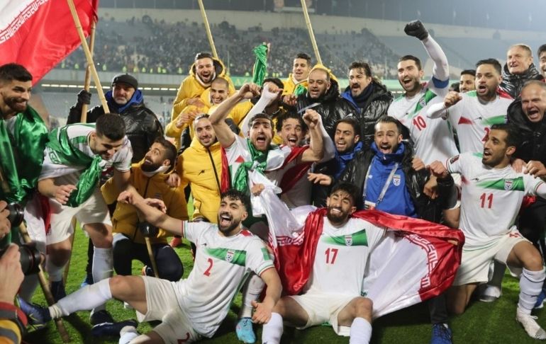 Portada: Irán se clasificó al Mundial de Qatar 2022 tras su victoria ante Irak