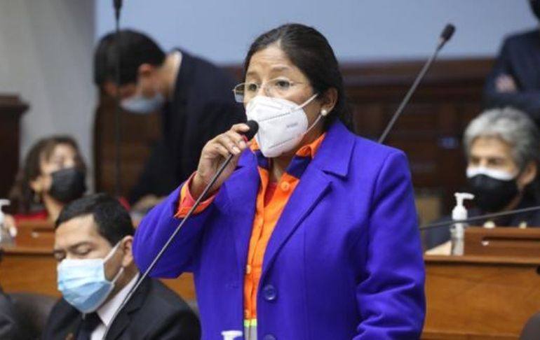 Isabel Cortez: "Es urgente suspender la licencia de funcionamiento de la empresa Repsol"
