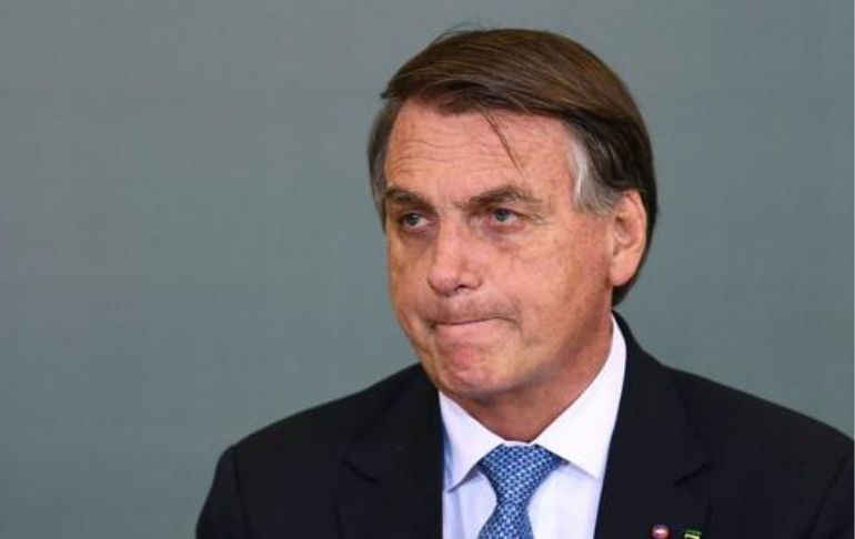 Portada: COVID-19: el 60% de brasileños cree que Bolsonaro dificulta la vacunación de niños