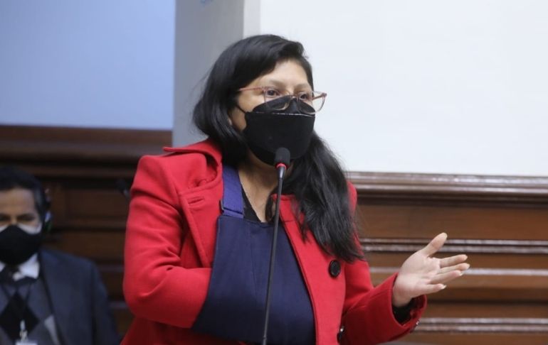 Portada: Congresista de Perú Libre fue retirada de la Comisión de Inteligencia por no estar vacunada contra la COVID-19