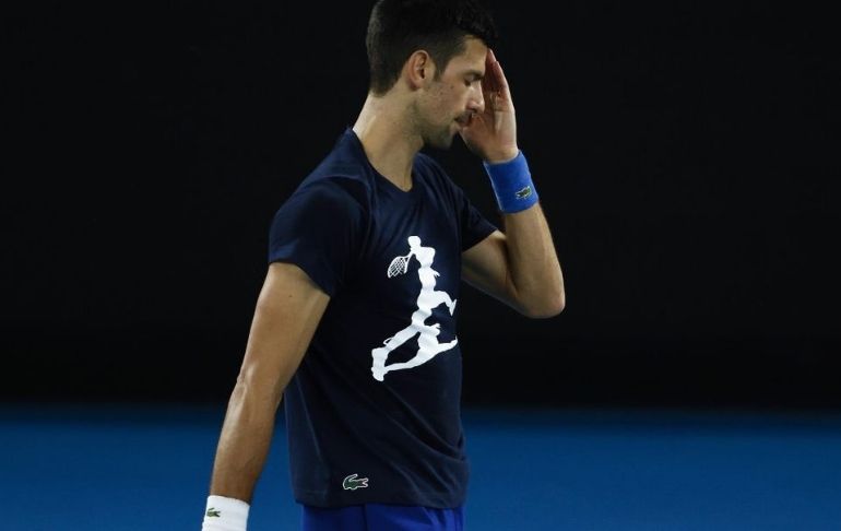 Portada: Novak Djokovic abandonó Australia tras la cancelación de su visado