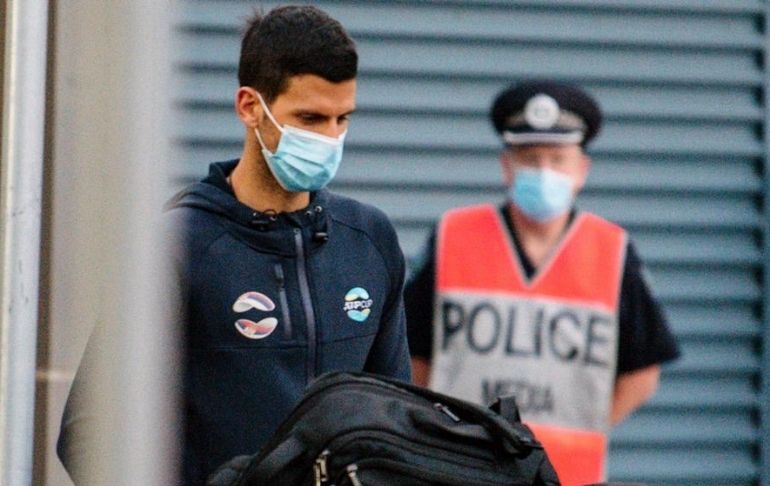 Novak Djokovic fue retenido en la frontera de Australia