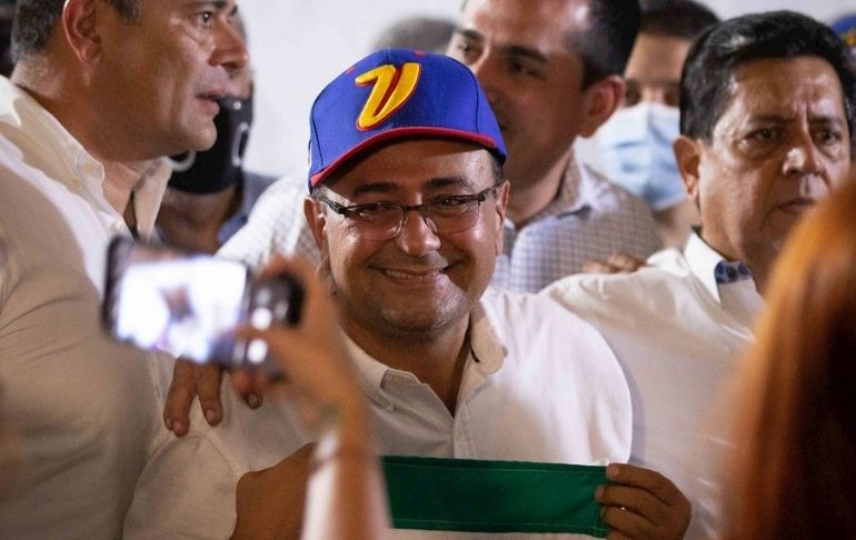 Portada: Venezuela: Sergio Garrido gana los comicios en Barinas y pone fin a la dinastía de los Chávez