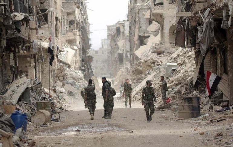 Portada: Siria: más de 130 muertos en cuatro días de combates entre fuerzas kurdas y yihadistas