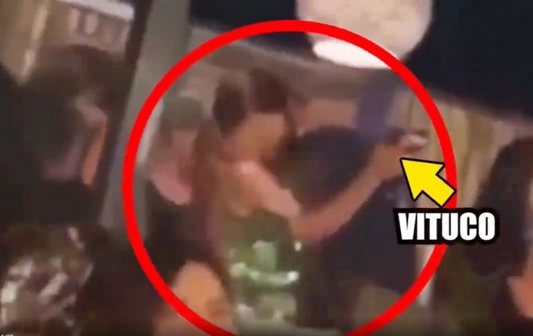 Portada: Víctor Salas, pareja de Macarena Vélez, es captado besando a otra mujer