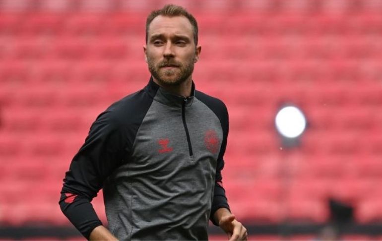 Portada: Christian Eriksen recuerda su paro cardíaco en pleno partido: "Me fui de este mundo durante cinco minutos"