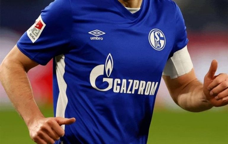 Schalke 04 retira de su camiseta publicidad de consorcio ruso