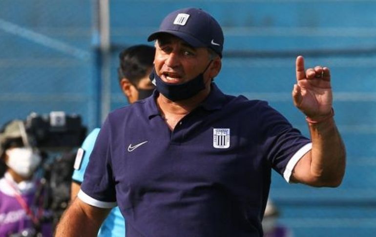 Portada: Alianza Lima: Gerente deportivo José Bellina afirma que Carlos Bustos no está en "evaluación"