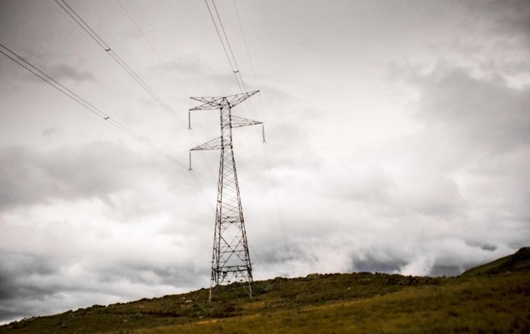 Portada: Buenaventura apoya en instalación de energía eléctrica en comunidades rurales de Cajamarca