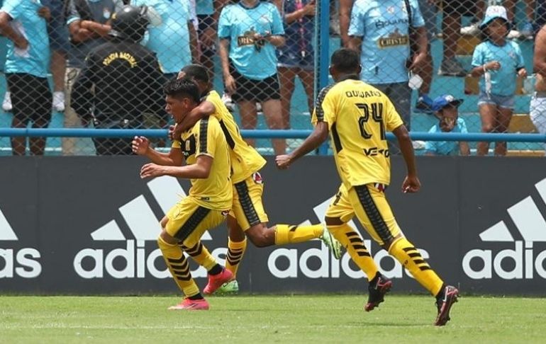 Liga 1: Sporting Cristal empató 2-2 con Cantolao en el debut de Yoshimar Yotún [VIDEO]