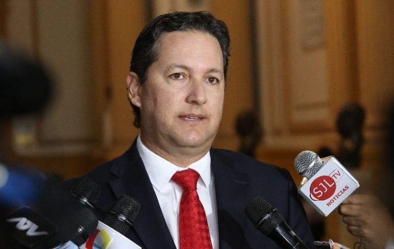 Daniel Salaverry se reunió con Pedro Castillo en Palacio de Gobierno