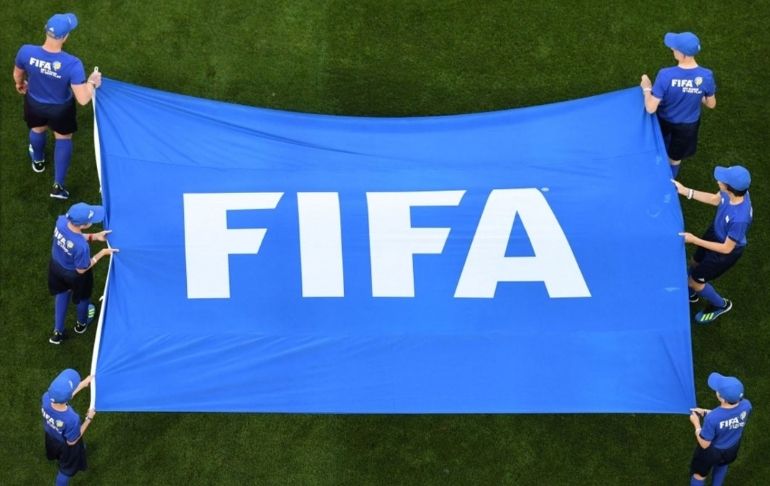 Portada: FIFA envió ayuda humanitaria a la Asociación de Fútbol de Ucrania