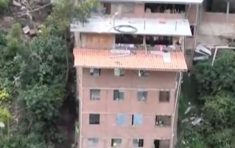 Portada: Alud en La Libertad: casas de hasta 8 pisos se construyeron en Retamas sin licencia