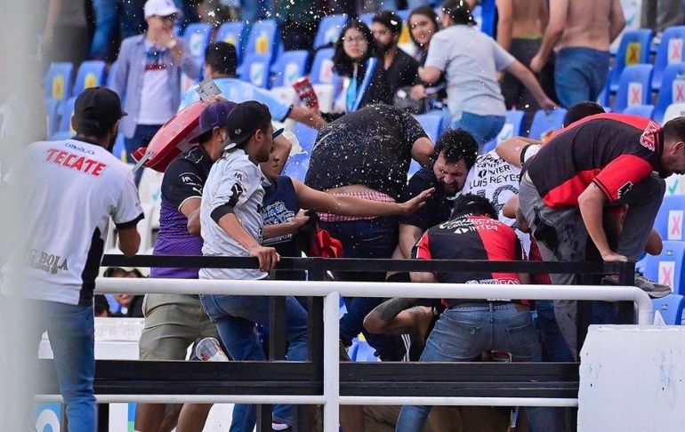 Federación Mexicana de Fútbol: Querétaro jugará un año a puerta cerrada por actos vandálicos en su estadio