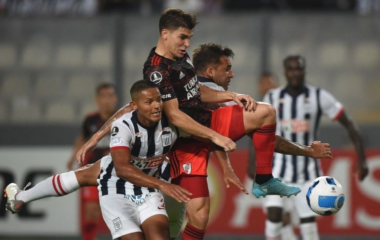 Portada: Copa Libertadores: Alianza Lima perdió 0-1 ante River Plate en el Estadio Nacional