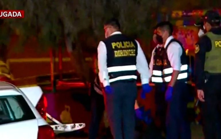 Comas: sicarios asesinan a tres hombres cerca de un mercado