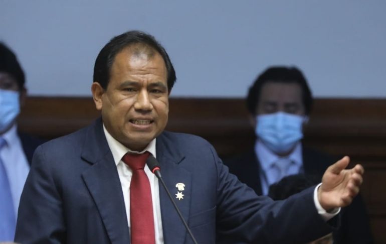 Edgar Tello: Congresistas de Perú Libre no leyeron proyecto de adelanto de elecciones antes de firmarlo