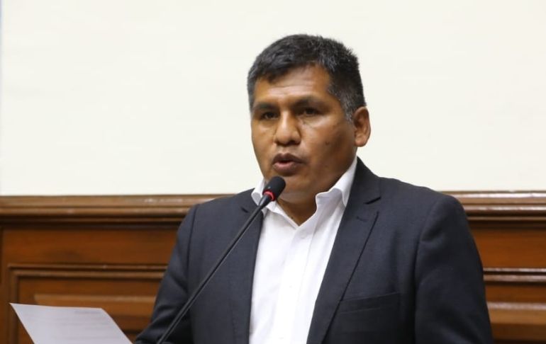 Portada: Jaime Quito: "Perú Libre no tiene nada que ver en la vacancia de Muñoz"